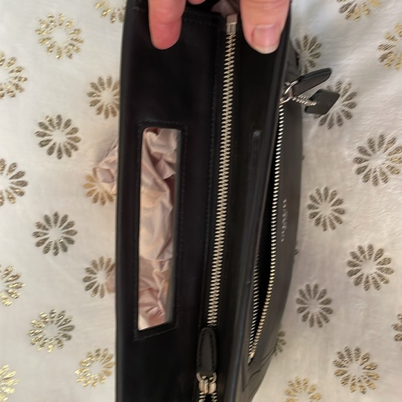 Black little bag. Would be great for going out as the top totally zips up. 11x8” - Picture 2 of 7